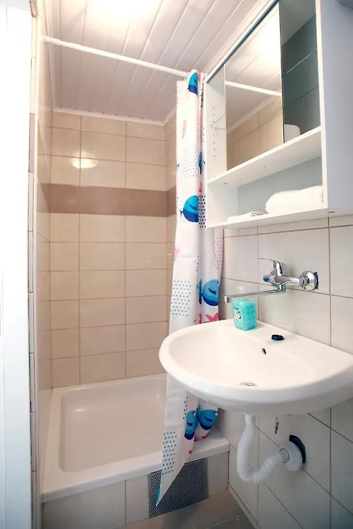 Apartments Pavlic Vir, Zadar County Vir