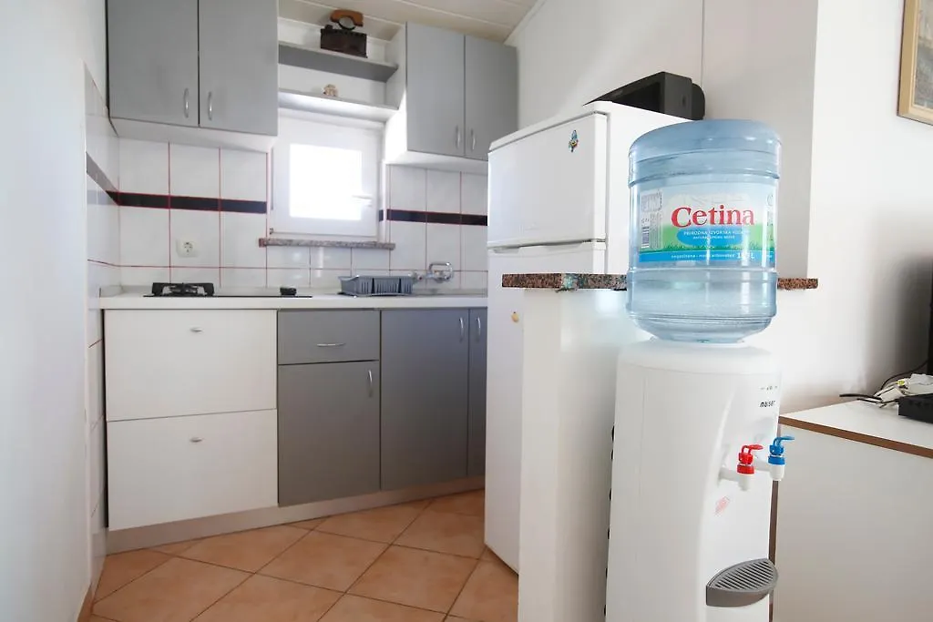 Apartments Pavlic Vir, Zadar County Vir